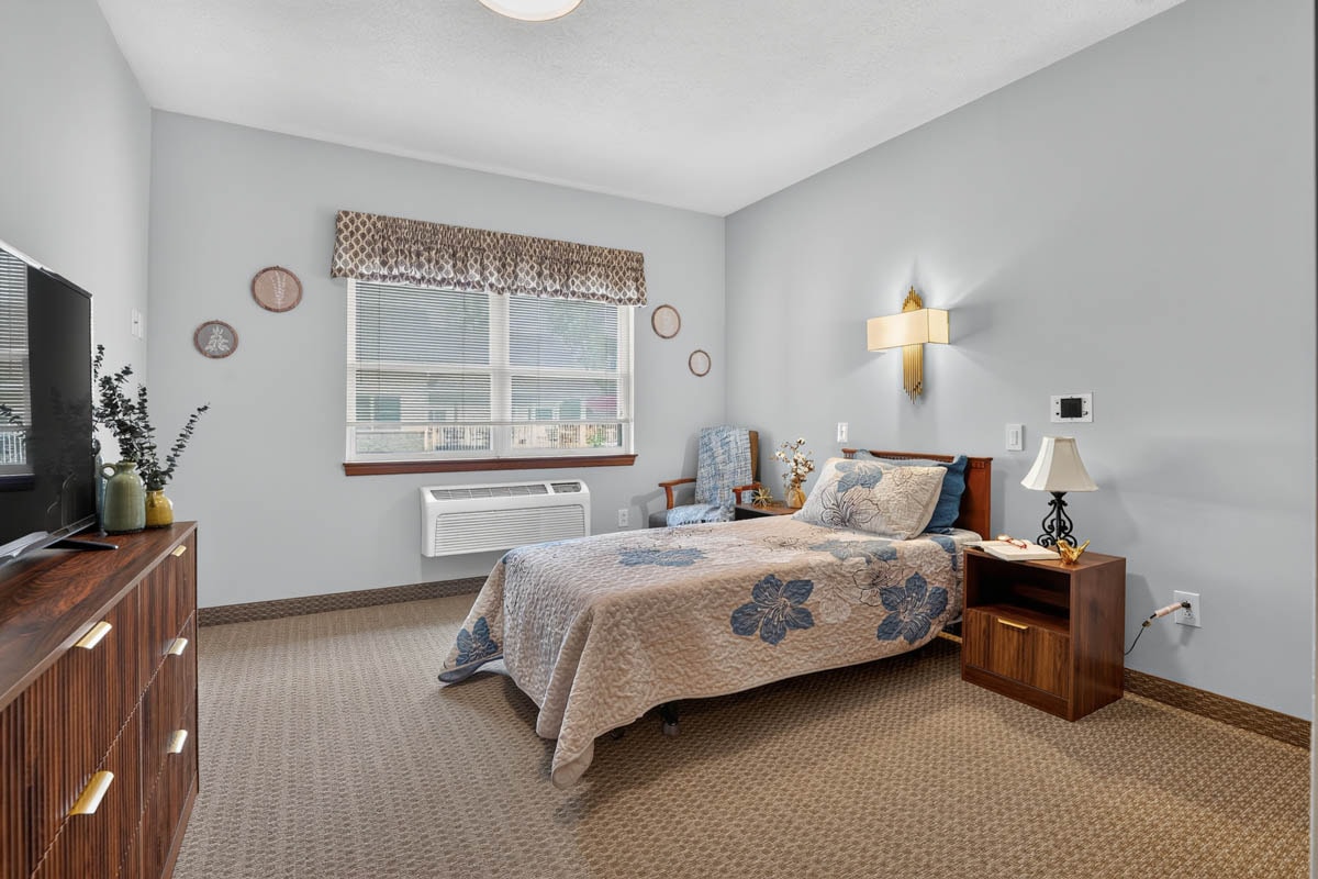 Resident bedroom at Golden Heights
